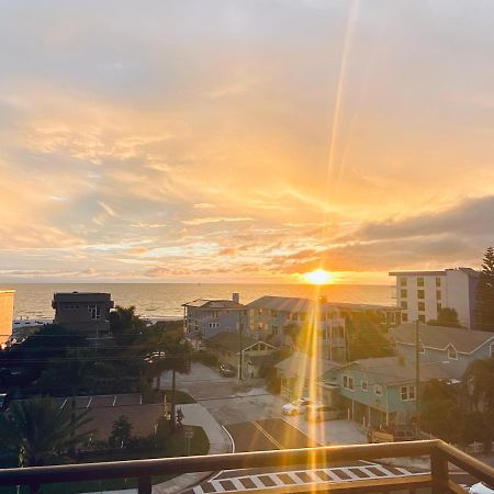 Gulf Coast Gold Private Condo - 2Bed, 2Bath, Sleep 6, Across Street From Beach, Balcony Views Of Sunsets, Beach & Gulf, Pool, Gym Сент-Піт-Біч Екстер'єр фото