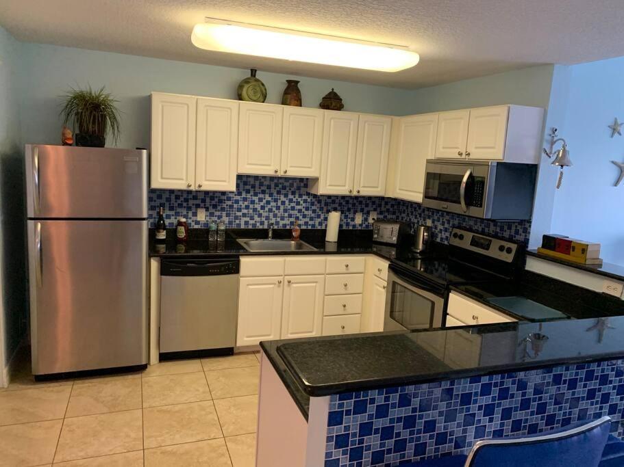 Gulf Coast Gold Private Condo - 2Bed, 2Bath, Sleep 6, Across Street From Beach, Balcony Views Of Sunsets, Beach & Gulf, Pool, Gym Сент-Піт-Біч Екстер'єр фото